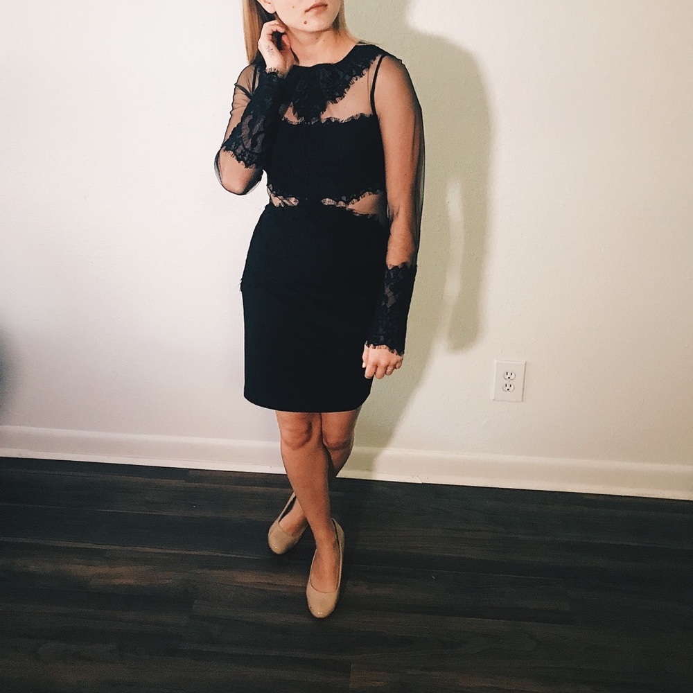 Dress - Picture 2 of 3